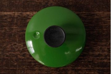 ヴィンテージ雑貨　ポーランド製　レトロなグリーンがおしゃれなホーローケトル(キッチン雑貨、やかん、ビンテージ)(R-037821)