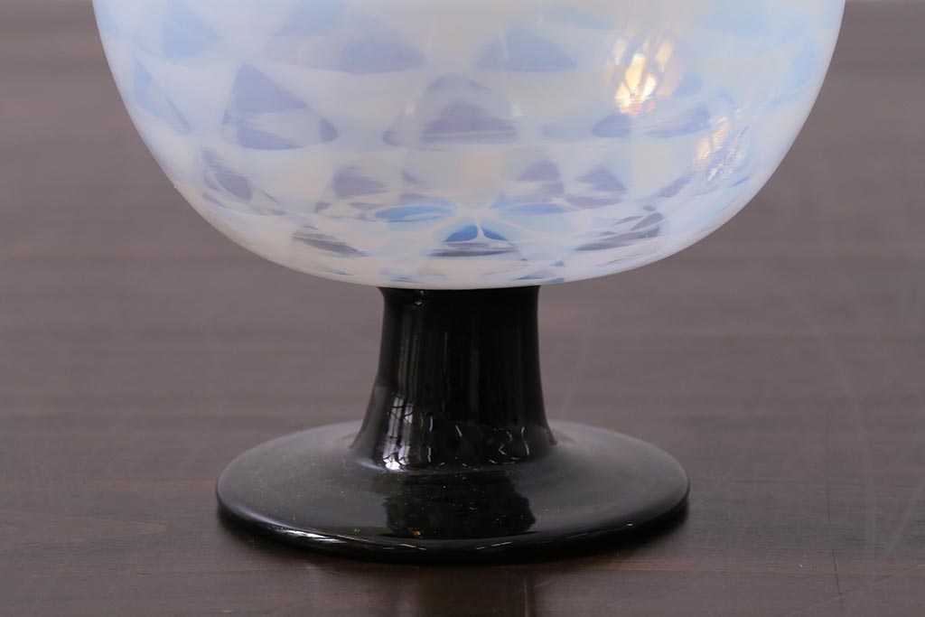 アンティーク雑貨　大正期　乳白鱗紋エナメル脚　碗形氷コップ(R-037830)