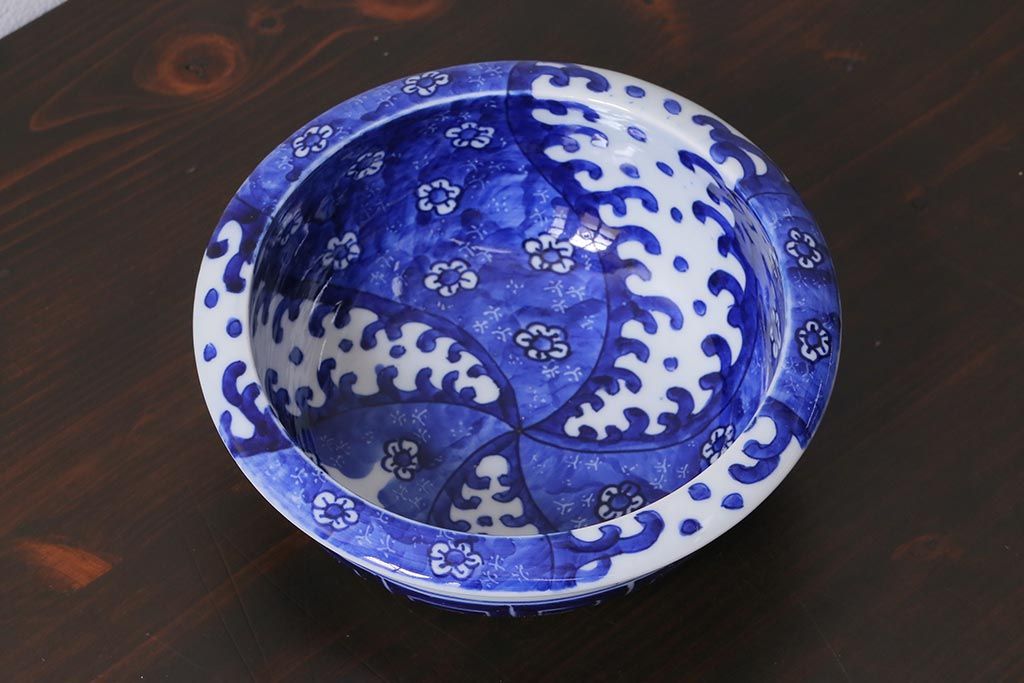 アンティーク雑貨　明治期　花波ねじり文　ベロ藍　染付深鉢・大(R-037831)