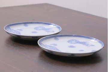 アンティーク雑貨　大正期　花蝶図　五寸　印判皿2枚セット(中皿)(R-037836)