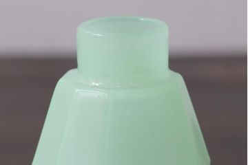 アンティーク雑貨　昭和初期　ウランミルクガラス　調味料入れ(キッチン雑貨)(R-037844)