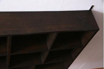 ラフジュ工房オリジナル　古材リメイク家具　スタイリッシュな収納が叶う壁掛けマス目棚(壁掛け収納棚、ウォールラック)(R-037871)
