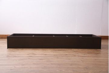 ラフジュ工房オリジナル　古材リメイク　パタパタ扉付き　味わい深い古材の質感が魅力のウォールシェルフ(壁掛け収納棚、ウォールラック、マス目棚)(R-037872)