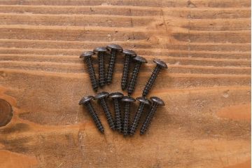 ラフジュ工房オリジナル　古材リメイク　パタパタ扉付き　味わい深い古材の質感が魅力のウォールシェルフ(壁掛け収納棚、ウォールラック、マス目棚)(R-037872)