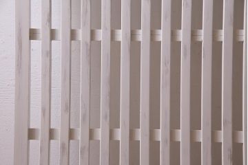 アンティーク建具　ホワイトペイントが爽やかな荒格子戸1枚(引き戸、建具)(R-037889)