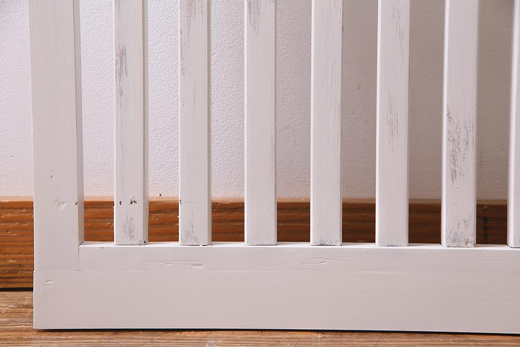 アンティーク建具　ホワイトペイントが爽やかな荒格子戸1枚(引き戸、建具)(R-037889)