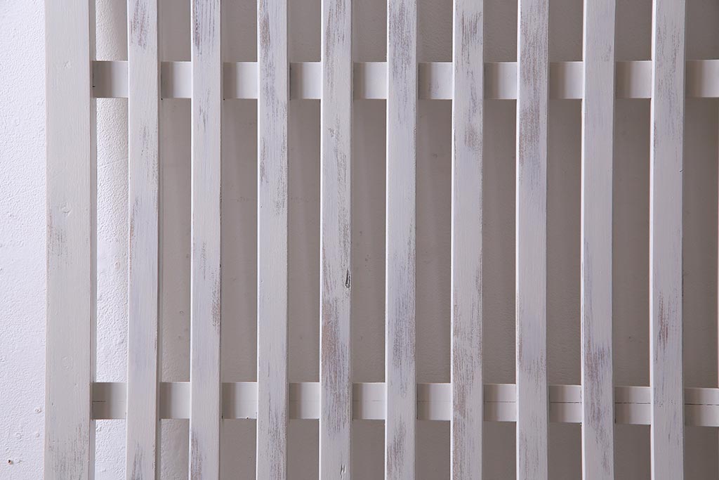 アンティーク建具　ホワイトペイントが爽やかな荒格子戸1枚(引き戸、建具)(R-037889)
