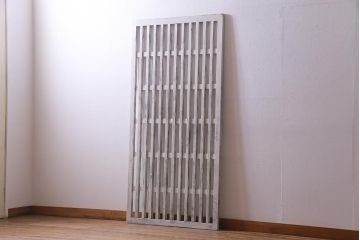アンティーク建具　ホワイトペイントが爽やかな荒格子戸1枚(格子戸、はめ込み戸、建具)(R-037890)