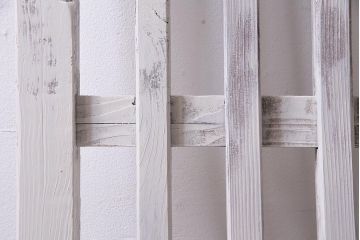 アンティーク建具　ホワイトペイントが爽やかな荒格子戸1枚(格子戸、はめ込み戸、建具)(R-037891)