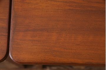 ヴィンテージ家具　北欧ビンテージ　GORDON RUSSELL(ゴードンラッセル)　チーク材　シンプルかつおしゃれなネストテーブル(サイドテーブル)(R-037895)