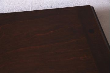 中古　松本民芸家具　特注品!　クラシカルな気品あふれるサイドボード(収納棚)(定価約85万円)(R-037900)