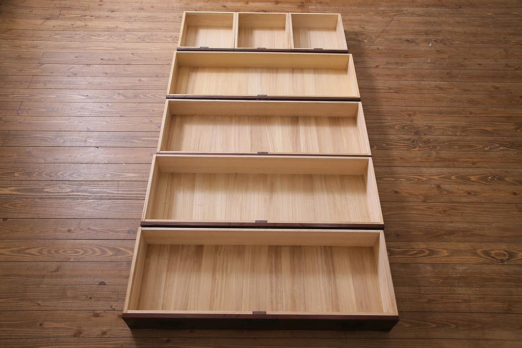 中古　筑後民芸家具　格式高い和の雰囲気を醸し出す120整理タンス(衣装箪笥、チェスト)(R-037902)