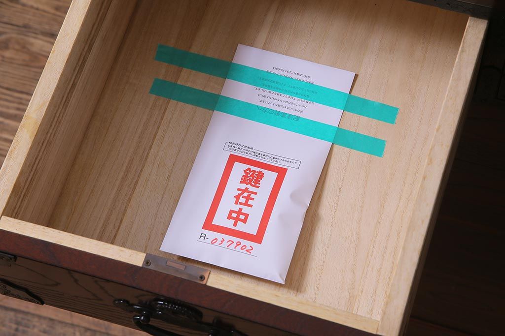 中古　筑後民芸家具　格式高い和の雰囲気を醸し出す120整理タンス(衣装箪笥、チェスト)(R-037902)