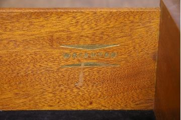 ヴィンテージ家具　イギリスビンテージ　WRIGHTON FURNITURE　北欧スタイルのサイドボード(リビングボード、収納)(R-037905)