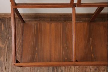 アンティーク家具　ガラス扉　レトロな雰囲気あふれる卓上ガラスケース(ショーケース、陳列棚、コレクションケース)(R-037907)