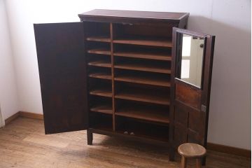 中古　北海道民芸家具　ワードローブをリメイク!　シックな雰囲気が魅力の下駄箱(キャビネット、収納棚)(R-037938)