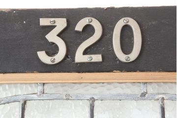 アンティーク建具　イギリスアンティーク　ナンバーがポイントの木製ドア(扉、建具)(R-037953)