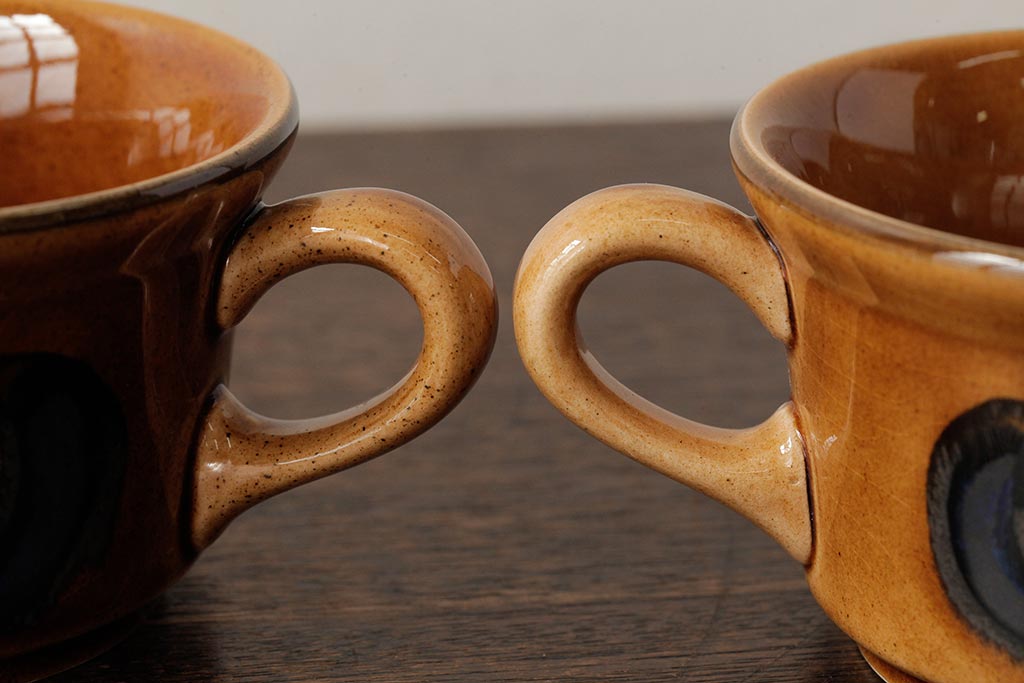 ヴィンテージ雑貨　北欧ビンテージ　落ち着いた温もり感じるスープカップ&ソーサー3客セット(洋食器)(R-037959)