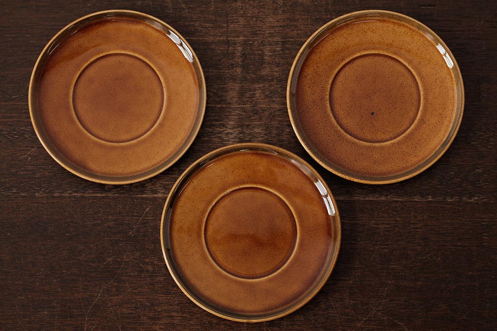 ヴィンテージ雑貨　北欧ビンテージ　落ち着いた温もり感じるスープカップ&ソーサー3客セット(洋食器)(R-037959)