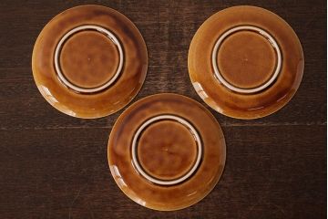 ヴィンテージ雑貨　北欧ビンテージ　落ち着いた温もり感じるスープカップ&ソーサー3客セット(洋食器)(R-037959)