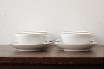 中古　ROYAL COPENHAGEN(ロイヤルコペンハーゲン)　ホワイトフルーテッド ハーフレース　ティーカップ&ソーサー4客セット(洋食器)(R-037960)
