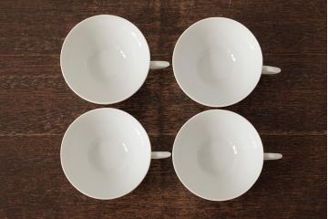 中古　ROYAL COPENHAGEN(ロイヤルコペンハーゲン)　ホワイトフルーテッド ハーフレース　ティーカップ&ソーサー4客セット(洋食器)(R-037960)