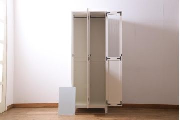 ラフジュ工房オリジナル　モールガラス入り　ホワイトカラーが爽やかな2人用ペイントロッカー(ワードローブ)(R-037963)