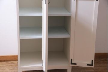 ラフジュ工房オリジナル　モールガラス入り　ホワイトカラーが爽やかな2人用ペイントロッカー(ワードローブ)(R-037963)