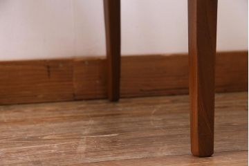 ヴィンテージ家具　北欧ビンテージ　G-PLAN(ジープラン)　チーク材の温もり溢れるダイニングチェア(椅子)(R-037970)