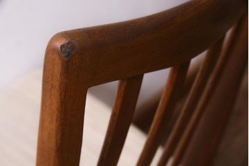 ヴィンテージ家具　北欧ビンテージ　G-PLAN(ジープラン)　チーク材の温もり溢れるダイニングチェア(椅子)(R-037972)