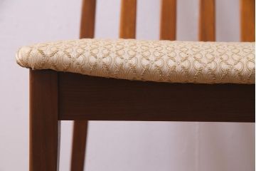 ヴィンテージ家具　G-PLAN(ジープラン)　あたたかな印象の北欧風ダイニングチェア(椅子、ビンテージ)(R-037974)