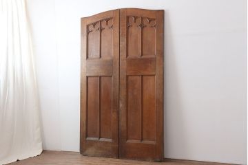 アンティーク建具　フランスアンティーク　オーク材　両開き　パネルのデザインがお洒落な木製ドア一対(扉)(R-037978)