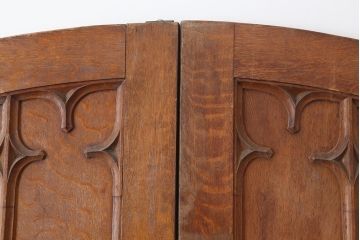 アンティーク建具　フランスアンティーク　オーク材　両開き　パネルのデザインがお洒落な木製ドア一対(扉)(R-037978)