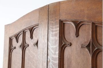 アンティーク建具　フランスアンティーク　オーク材　両開き　パネルのデザインがお洒落な木製ドア一対(扉)(R-037978)