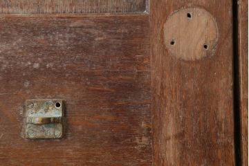 アンティーク建具　フランスアンティーク　オーク材　両開き　パネルのデザインがお洒落な木製ドア一対(扉)(R-037978)