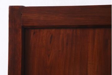 アンティーク建具　ヒノキ・ケヤキ材　純和風の空間におすすめな重厚感漂う庄内蔵戸(建具、引き戸、玄関戸)(R-037980)