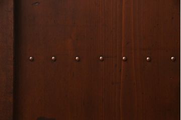 アンティーク建具　ヒノキ材　亀甲金網　和の雰囲気を高める格子蔵戸(建具、引き戸、玄関戸)(R-037981)