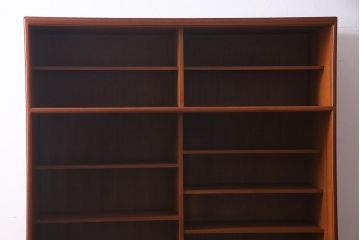 ビンテージ家具　ジャパンビンテージ　チーク材　シンプルモダンなキャビネット(収納棚、戸棚、飾り棚)(R-037987)