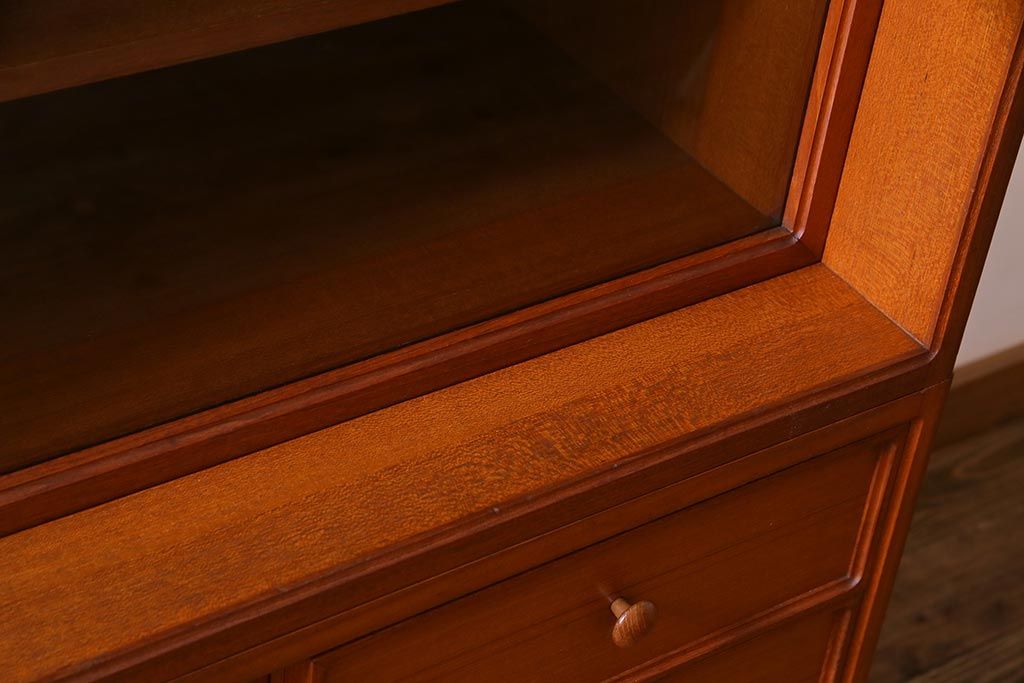 ビンテージ家具　ジャパンビンテージ　チーク材　シンプルモダンなキャビネット(収納棚、戸棚、飾り棚)(R-037987)