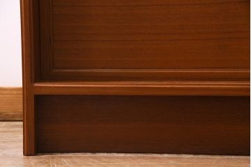 ビンテージ家具　ジャパンビンテージ　チーク材　シンプルモダンなキャビネット(収納棚、戸棚、飾り棚)(R-037987)