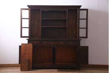 ビンテージ家具　松本民芸家具　中古　シックなデザインが魅力のF型食器棚(カップボード、キャビネット、収納棚、ヴィンテージ)(定価83万5千円)(R-037989)