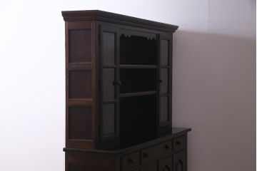 ビンテージ家具　松本民芸家具　中古　シックなデザインが魅力のF型食器棚(カップボード、キャビネット、収納棚、ヴィンテージ)(定価83万5千円)(R-037989)