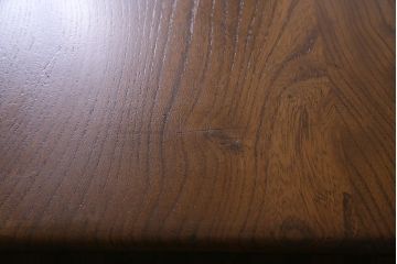 ヴィンテージ家具　イギリスビンテージ　楡材　ERCOL(アーコール)　温もり溢れるキャスター付きサイドボード(収納棚、キャビネット)(R-037991)