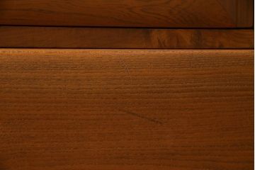 ヴィンテージ家具　イギリスビンテージ　楡材　ERCOL(アーコール)　温もり溢れるキャスター付きサイドボード(収納棚、キャビネット)(R-037991)