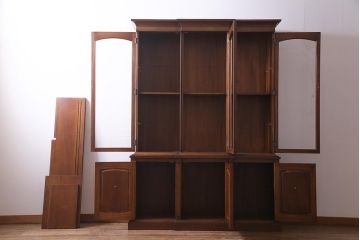 中古　DREXEL HERITAGE(ドレクセルヘリテイジ)　Triune(トライユン)　チャイナ　高級感あふれるキャビネット(収納棚、飾り棚) (定価約90万円)