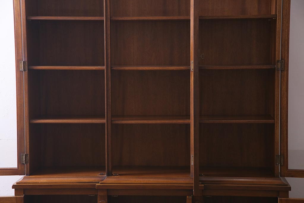 中古　DREXEL HERITAGE(ドレクセルヘリテイジ)　Triune(トライユン)　チャイナ　高級感あふれるキャビネット(収納棚、飾り棚) (定価約90万円)