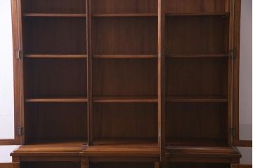 中古　DREXEL HERITAGE(ドレクセルヘリテイジ)　Triune(トライユン)　チャイナ　高級感あふれるキャビネット(収納棚、飾り棚) (定価約90万円)