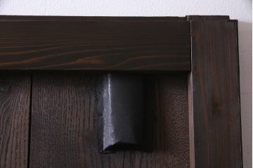 アンティーク建具　激レア　使い込まれた渋さが魅力的な鉄板付き蔵戸(鉄扉、引き戸、玄関戸)(R-037996)