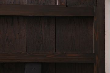 アンティーク建具　激レア　使い込まれた渋さが魅力的な鉄板付き蔵戸(鉄扉、引き戸、玄関戸)(R-037996)