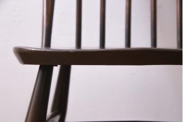 ヴィンテージ家具　イギリスビンテージ　ERCOL(アーコール)　美しく丈夫な作りが魅力的なクエーカーチェア(ダイニングチェア、椅子、ウィンザーチェア、ウインザーチェア)(R-037997)